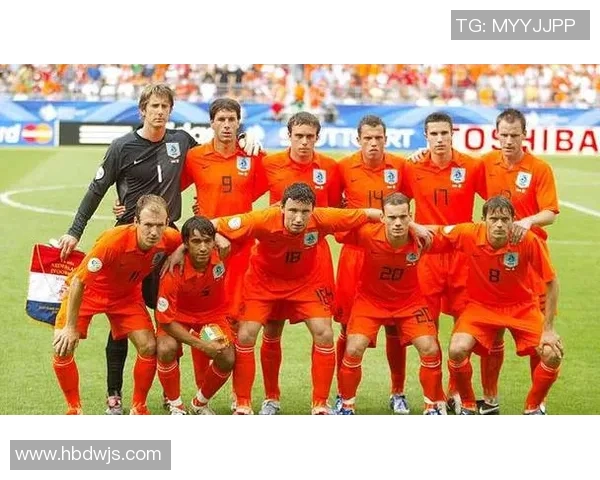 荷兰足球历史十大球星排名与他们的辉煌成就解析